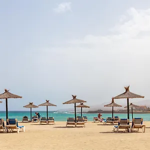 family-golf-villa-esmeralda-pool-bbq-seaview-aircon.hotelsfuerteventura.org/